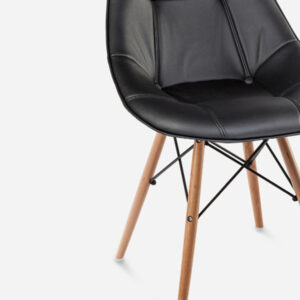 Noir Butterfly leather Chair, Solid Oak legs & matte lacquer - Image 6